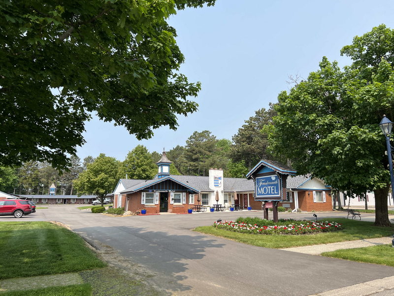 Frankenmuth Motel - May 21 2023 Photo (newer photo)